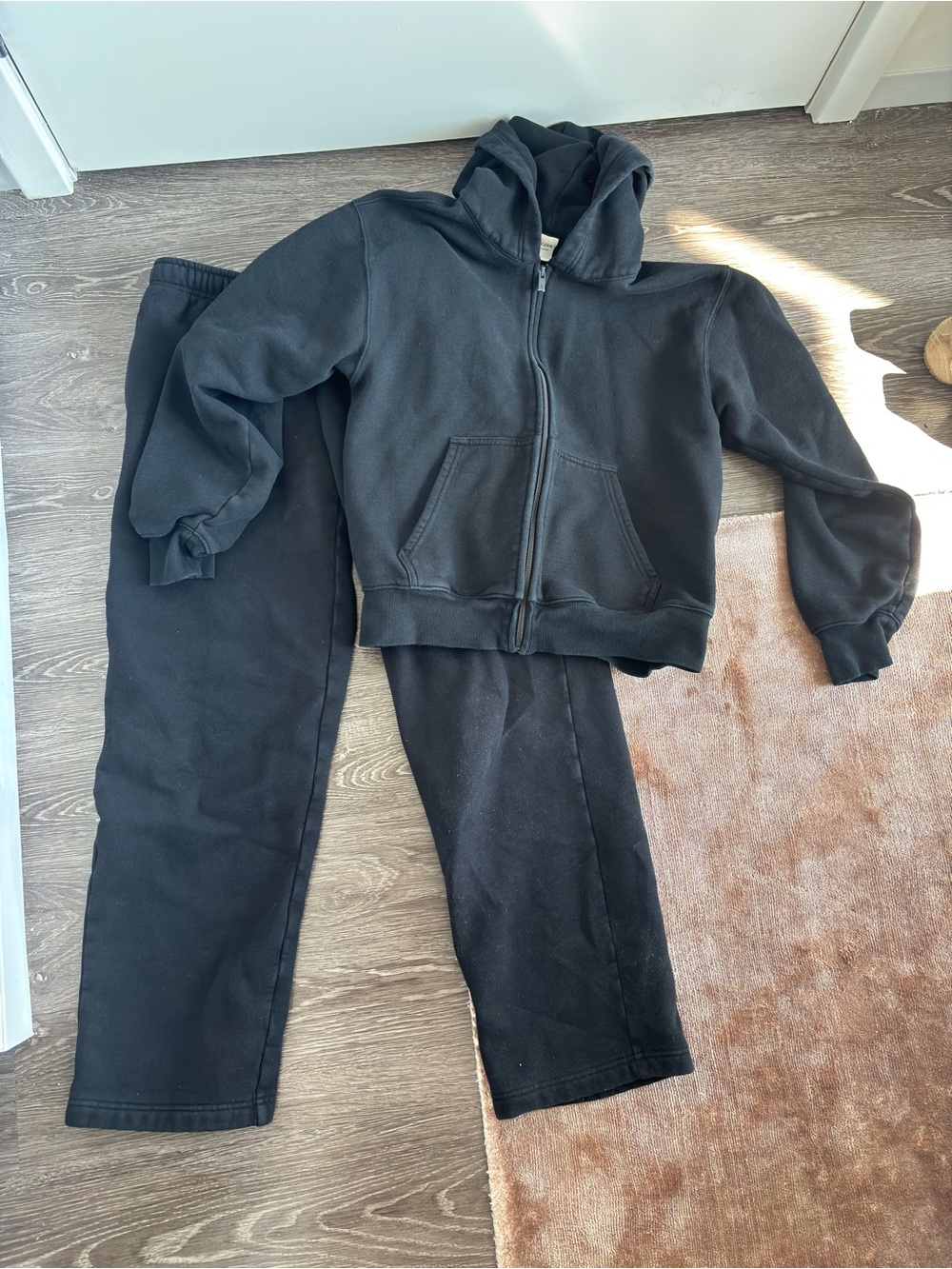 Aritzia Black Sweatfleece Sweatsuit
